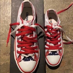 Barely Worn American Flag Layered Low-Too Converse